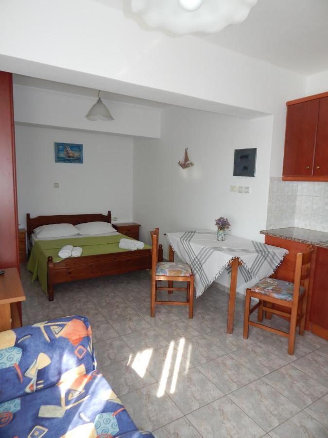 Andreas Studios Romanó Kültér fotó
